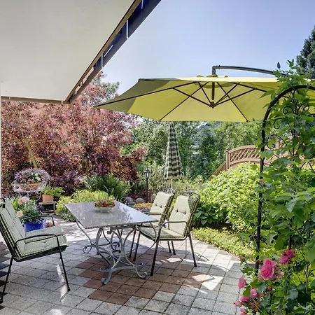 Lägenhet Waltraud Tieringen